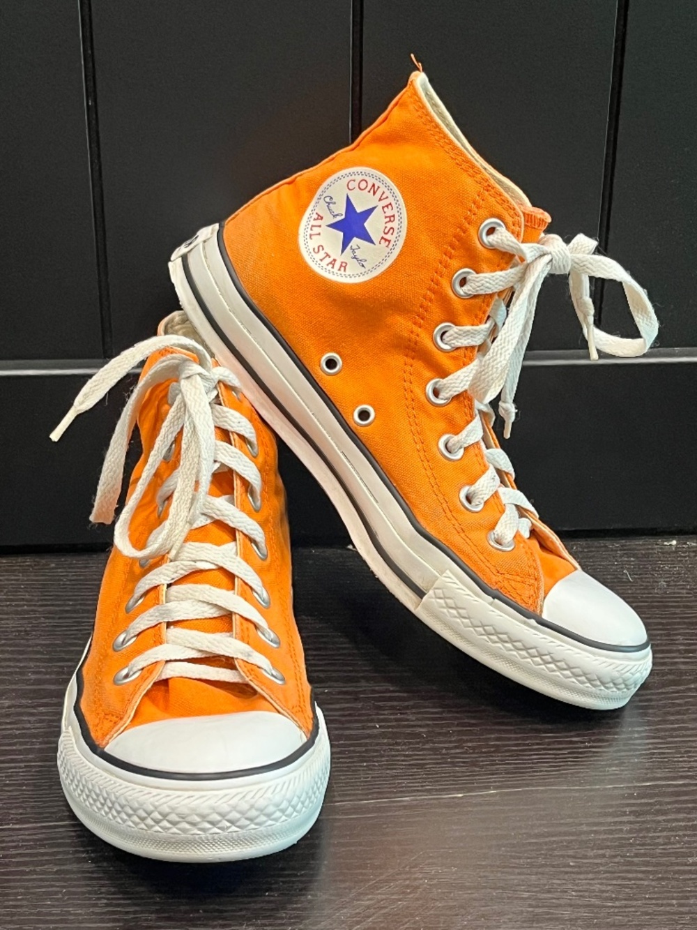Converse-Unisex Orange High-Top Canvas Sneakers-Size 7-Women's-5 Men's